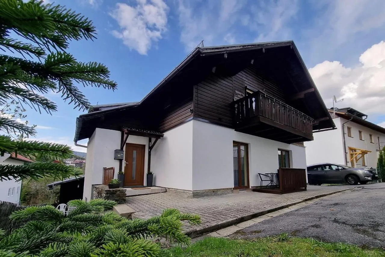 Haus Kraus contacts